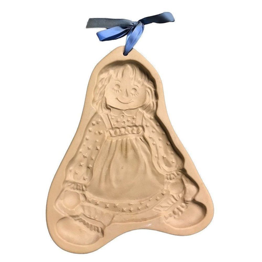 Vintage retired Brown Bag Cookie Art 1985 Raggedy Ann decorative Cookie Mold